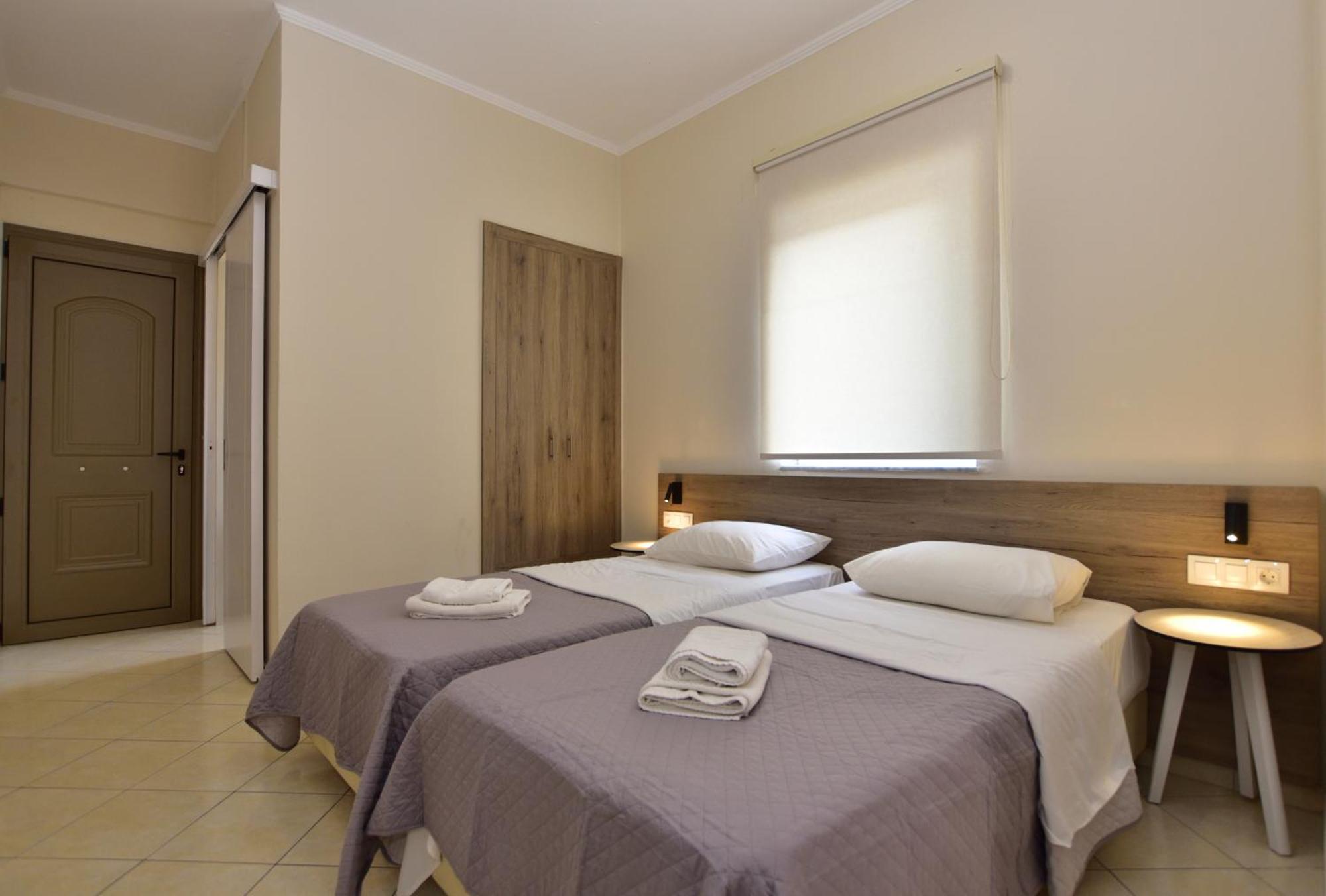 Flisvos Rooms Paleochora Buitenkant foto