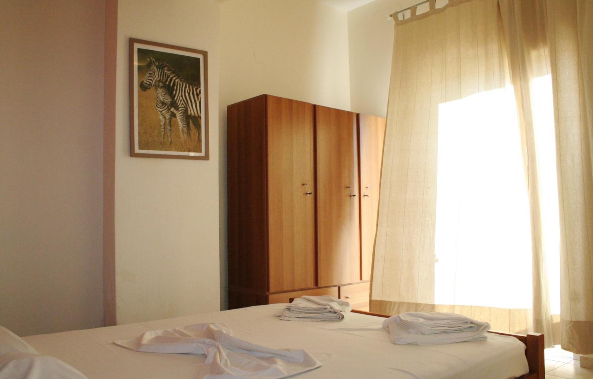 Flisvos Rooms Paleochora Kamer foto